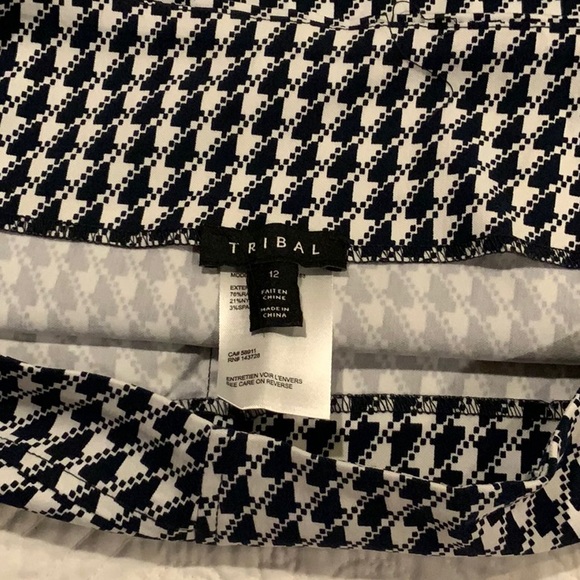 Lot of 3 Skirts - Picture 2 of 7